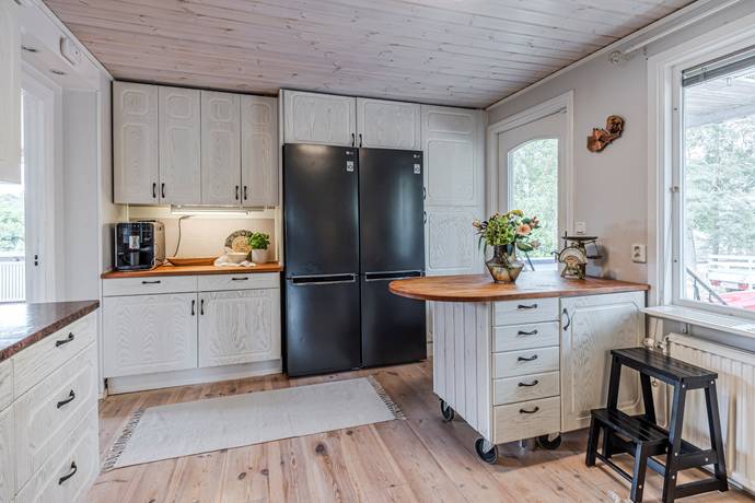 313 m² Villa på Väsbyholmsvägen 35 Mälarbaden Eskilstuna kommun - bild 27