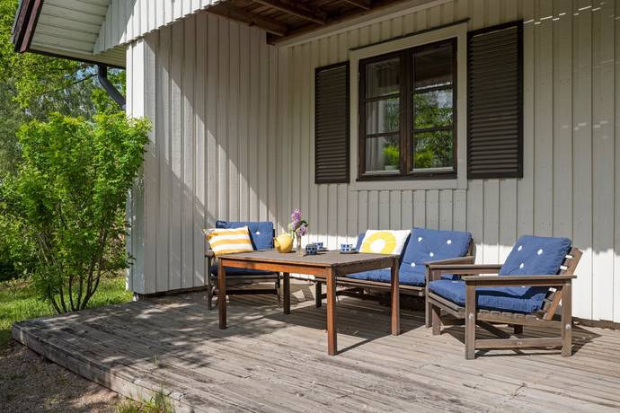 6 rum villa på Edsviksvägen 49B Edsviken, Sollentuna kommun - bild 2