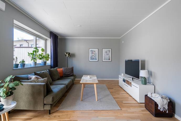 5 rum Par-/kedje-/radhus på Torpängsgatan 1B Ängby Knivsta kommun - bild 10