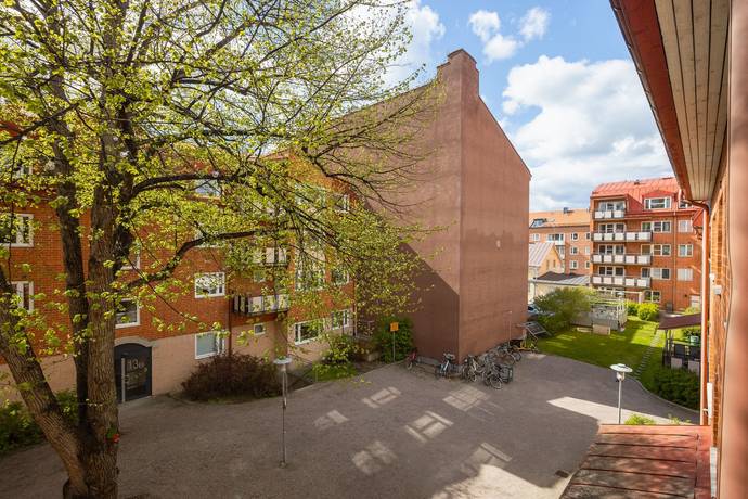 2 rum Lägenhet på Hattmakargatan 13 A Centralt Norr Gävle kommun - bild 3