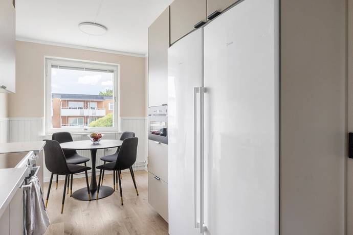 4 rum Lägenhet på Ekilla gårdsväg 48 Märsta - Ekilla Sigtuna kommun - bild 4