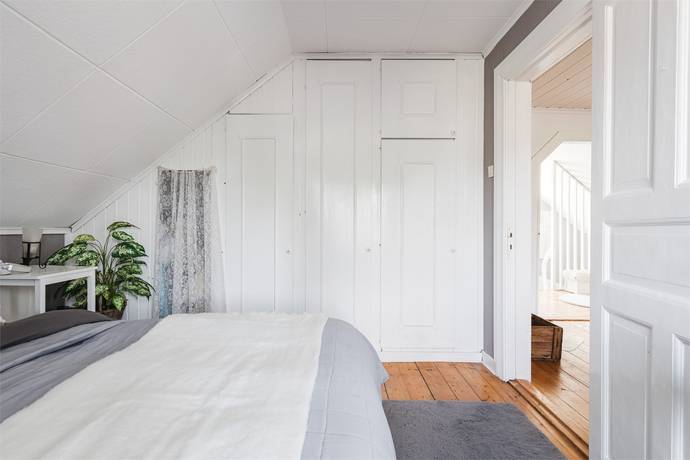 8 rum Villa på Glashyttegatan 13 Haga Arvika kommun - bild 36