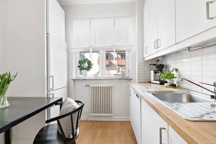 2 rum lägenhet på Ullavigatan 32 B Centralt / Väster, Örebro kommun - bild 4