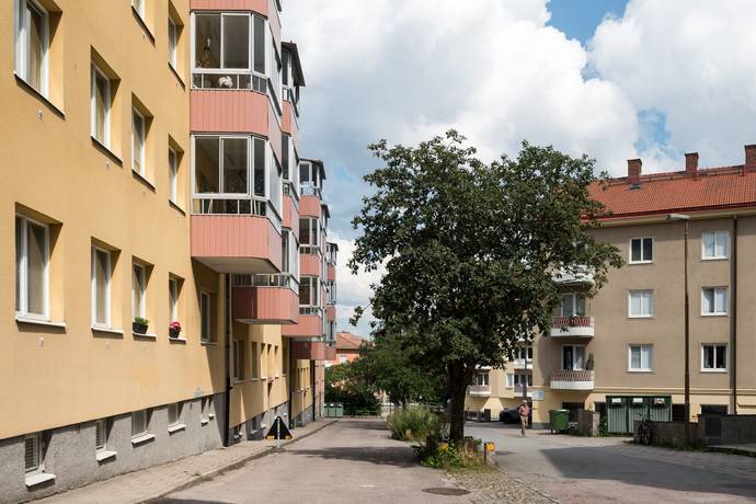 1 rum lägenhet på Bondebacken 16 Centrum - Västermalm, Västerås kommun - bild 4