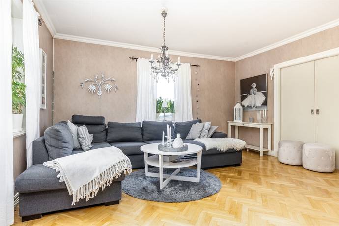 5 rum Villa på Vallagatan 8 Centrum Ludvika kommun - bild 16