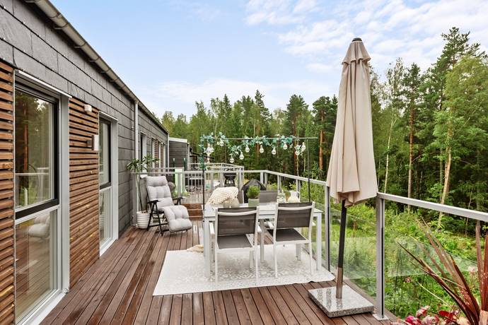 3 rum lägenhet på Kolgärdesvägen 6 Margretelund, Österåkers kommun - bild 2