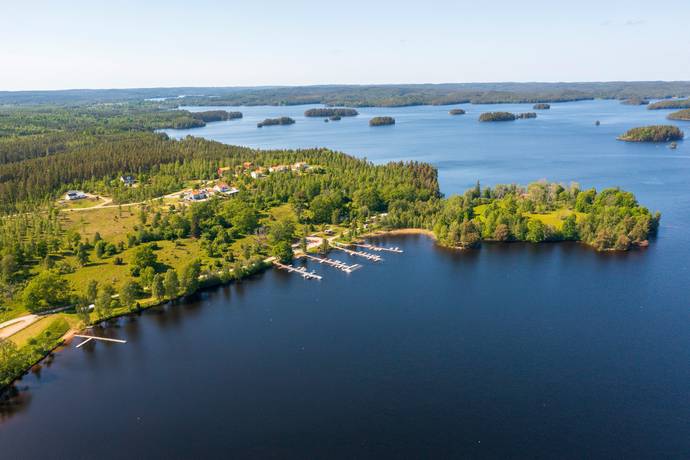 7 rum villa på Prästgårdsudden 27 Rydsnäs, Ydre kommun - bild 1