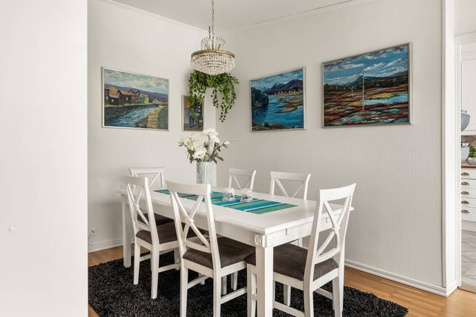 5 rum Radhus på Backsippegatan 13 Hålabäck Kungsbacka kommun - bild 17