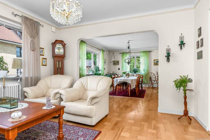5 rum Villa på Idegatan 8 Sjöbo Centrum Sjöbo kommun - bild 2