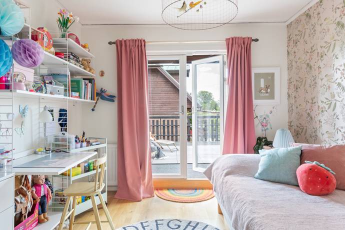 7 rum Villa på Sandstensvägen 17 Ensta Täby kommun - bild 19