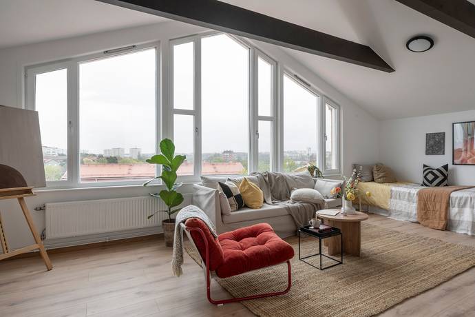 5 rum lägenhet på Svärdlångsvägen 25, 5 tr Årsta, Stockholms kommun - bild 1
