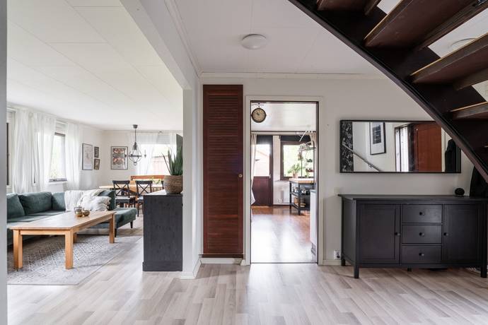 7 rum villa på Stugvägen 19 N:a Unnaryd, Jönköpings kommun - bild 3