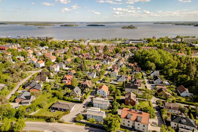 7 rum villa på Annedalsgatan 2 Annedal, Västerås kommun - bild 3