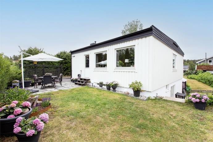 5 rum villa på Smedvägen 32 Tullinge, Botkyrka kommun - bild 3
