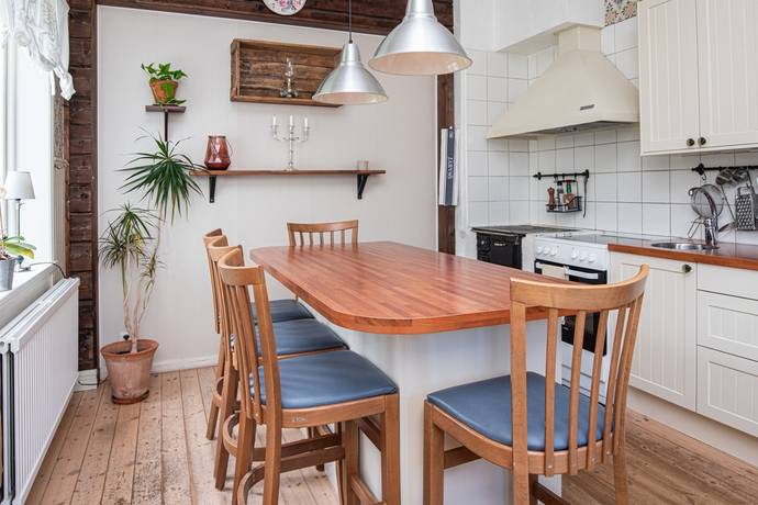 6 rum villa på Kramsta Gästgårdsvägen 1 Järvsö, Ljusdals kommun - bild 4