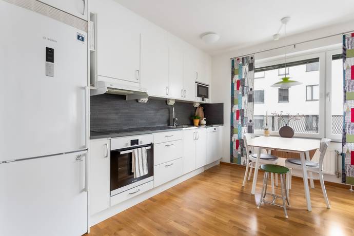 1 rum lägenhet på Askängsbacken 48 Bromma - Mariehäll, Stockholms kommun - bild 4