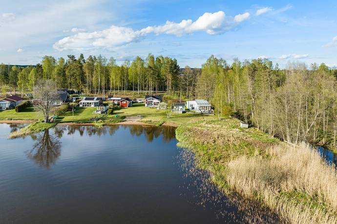 2 rum fritidshus på Södra Hyn Stuga nr 1 - Illbergs Sommarstugeområde Kil, Kils kommun - bild 3