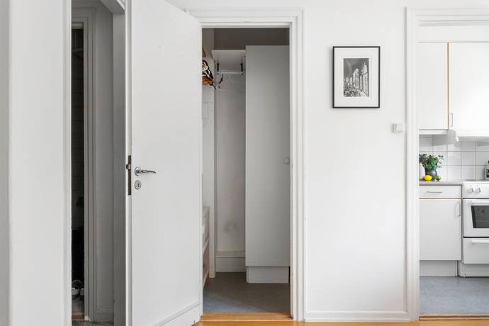 1.5 rum Lägenhet på Bäckvägen 149 Hägerstensåsen Stockholms kommun - bild 7