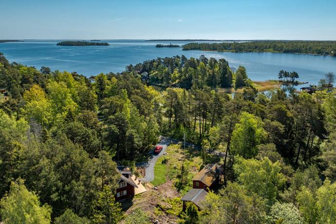 4 rum fritidshus på Österskatsvägen 9 Yxlan, Norrtälje kommun - bild 2