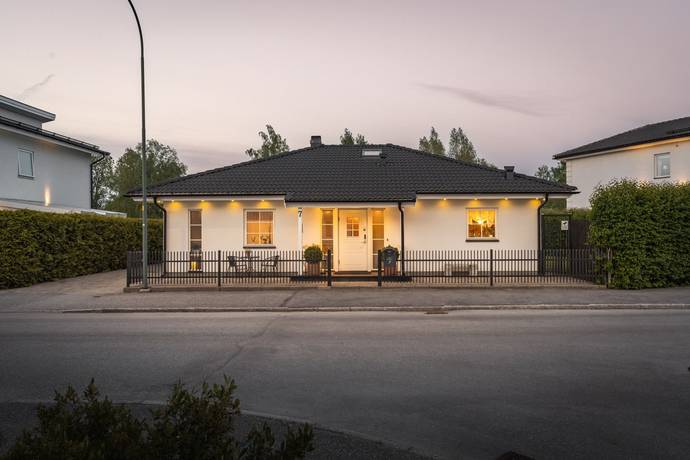 6 rum villa på Paprikagatan 7 Sörbyängen, Örebro kommun - bild 1