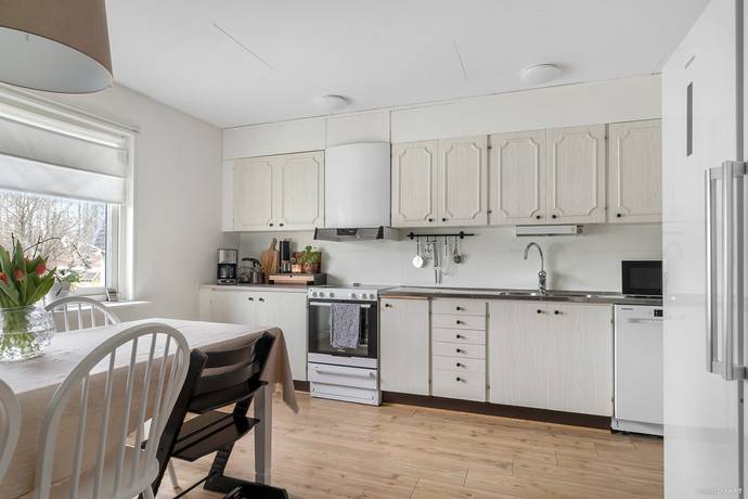 5 rum lägenhet på Bergåsvägen 14 Anderstorp, Gislaveds kommun - bild 4