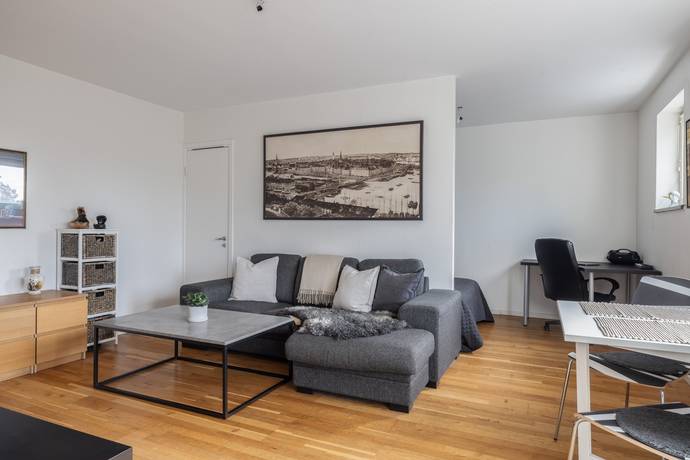 1.5 rum Lägenhet på Eskadervägen 46, 4 tr Näsbypark Täby kommun - bild 2