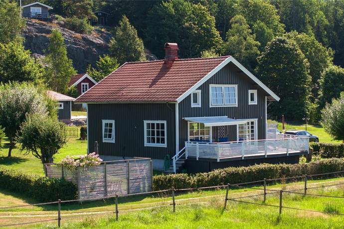 5 rum villa på Skredsviks Bro 120 Skredsvik, Uddevalla kommun - bild 1