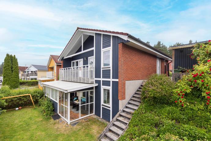 5 rum villa på Kompassvägen 10 Lindesberg, Lindesbergs kommun - bild 1