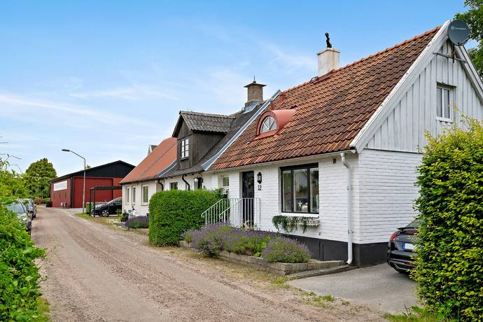 3 rum par-/kedje-/radhus på Södra Torvängsvägen 12 Skegrie, Trelleborgs kommun - bild 1