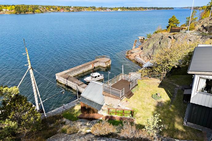 vinterbonat fritidshus på Arkö 111 Vikbolandet, Norrköpings kommun - bild 4