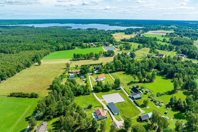 6 rum gård utan jordbruk på Tegnaby Lundanäs 2 Ingelstad, Växjö kommun - bild 4