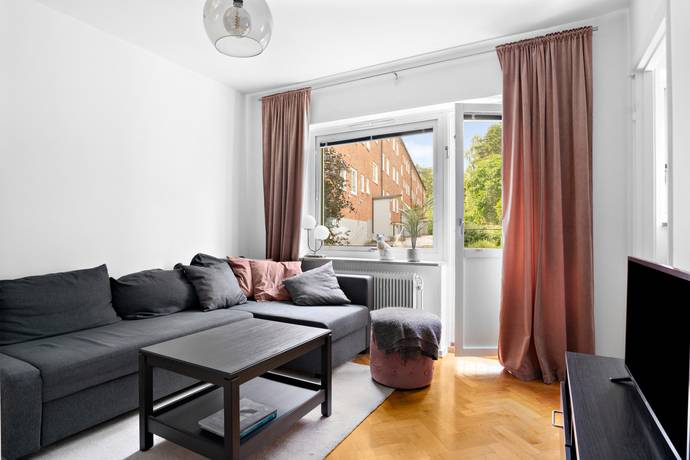 1 rum lägenhet på Förstamajgatan 22 Kortedala, Göteborgs kommun - bild 1