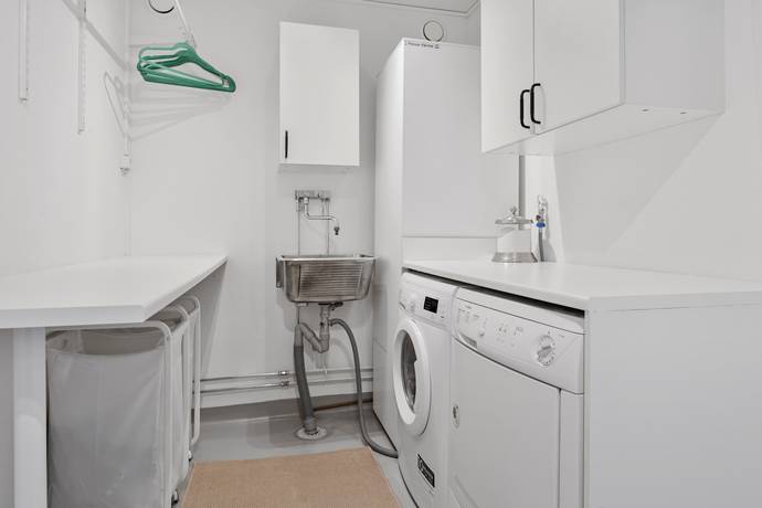 5 rum Radhus på Ljungvägen 93 Sjukyrkoberget Upplands Väsby kommun - bild 16