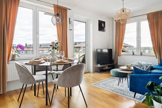 2 rum lägenhet på Sandstuguvägen 53 Uttran, Botkyrka kommun - bild 1