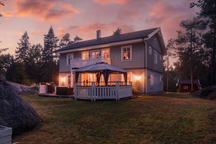 7 rum villa på Österängsvägen 21 Gudö, Haninge kommun - bild 2