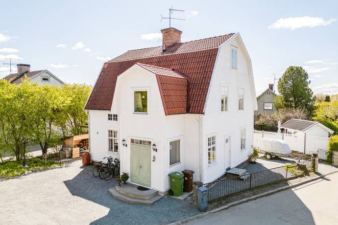 Genvägen 5, Korsängen, Enköpings kommun