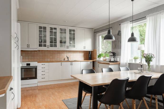 5 rum Villa på Hedensbergsgatan 5 Frövi Lindesbergs kommun - bild 10