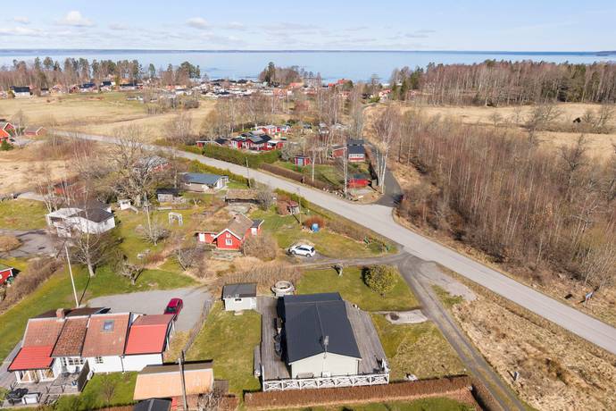 3 rum fritidshus på Gaddesanna 303 Vänersnäs, Vänersborgs kommun - bild 1