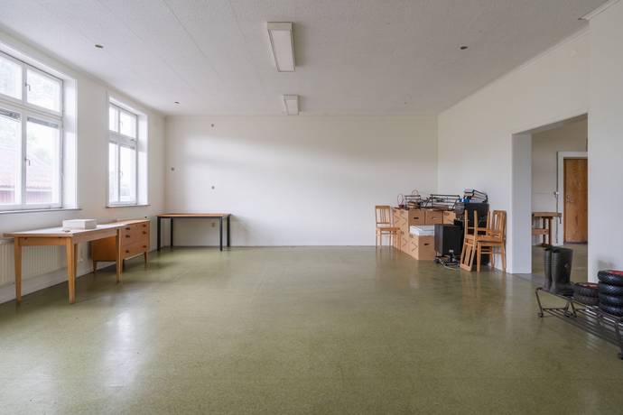 11 rum Villa på Norra Hökhuvudsvägen 2 Gimo Östhammars kommun - bild 17