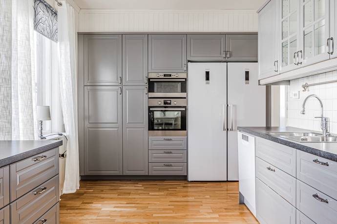 8 rum villa på Jernberghsgatan 2 Söder, Eskilstuna kommun - bild 5