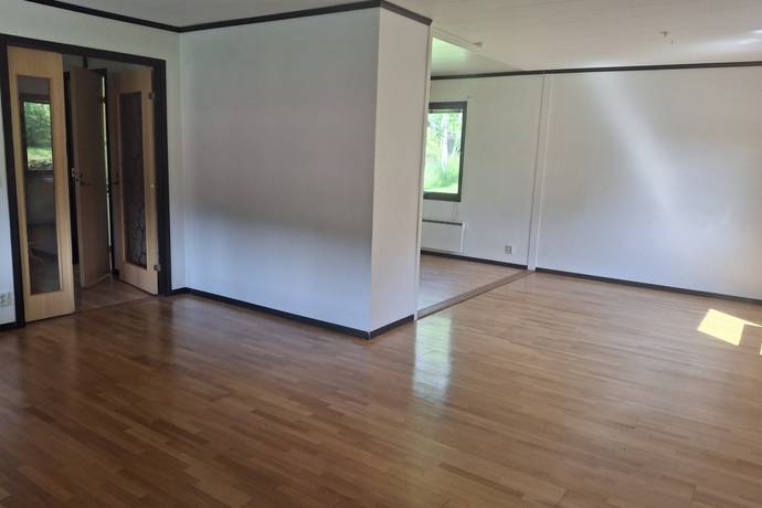 154 m² Villa på Skogsgläntevägen 3 Lindesbergs kommun - bild 14