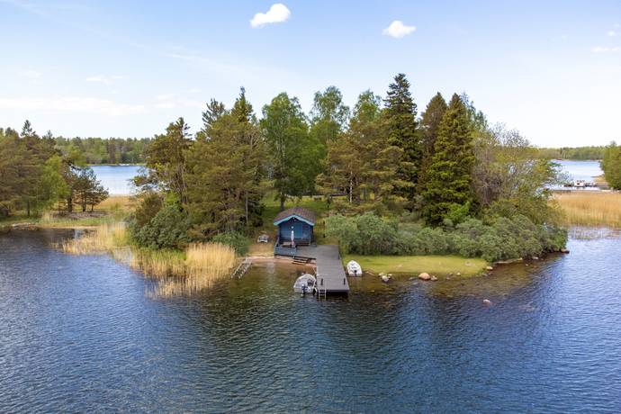 5 rum Vinterbonat fritidshus på Tisterholmen 1 - Egen Ö Rådmansö Norrtälje kommun - bild 2