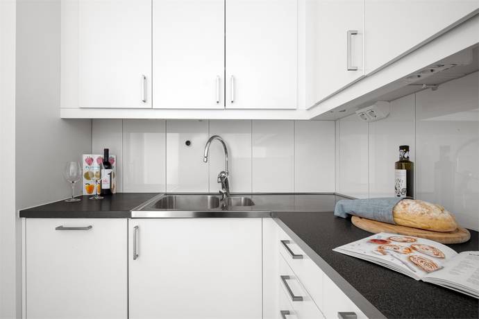 2 rum lägenhet på Råcksta Gårdsväg 28 Vällingby Parkstad / Råcksta, Stockholms kommun - bild 3