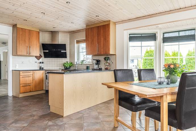 4 rum Villa på Vinkelgatan 8 Skänninge Mjölby kommun - bild 8