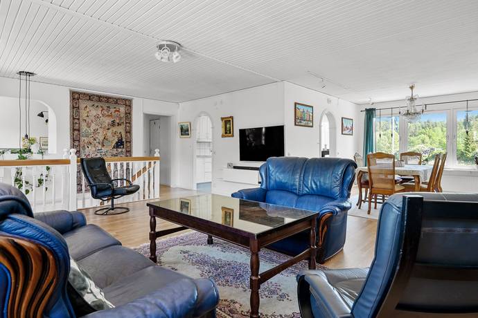 8 rum Villa på Åvägen 6 Runby Upplands Väsby kommun - bild 7
