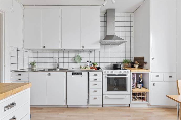 1.5 rum Lägenhet på Sköndalsvägen 98, 4 tr Sköndal Stockholms kommun - bild 13
