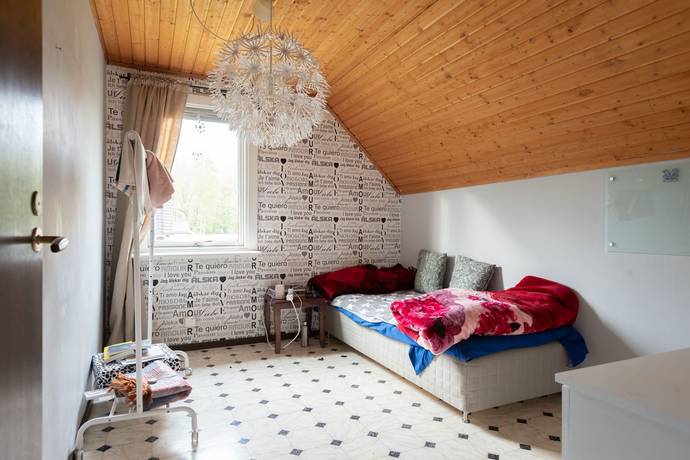 169 m² Villa på Linfrövägen 16 Stora Mellösa Örebro kommun - bild 17