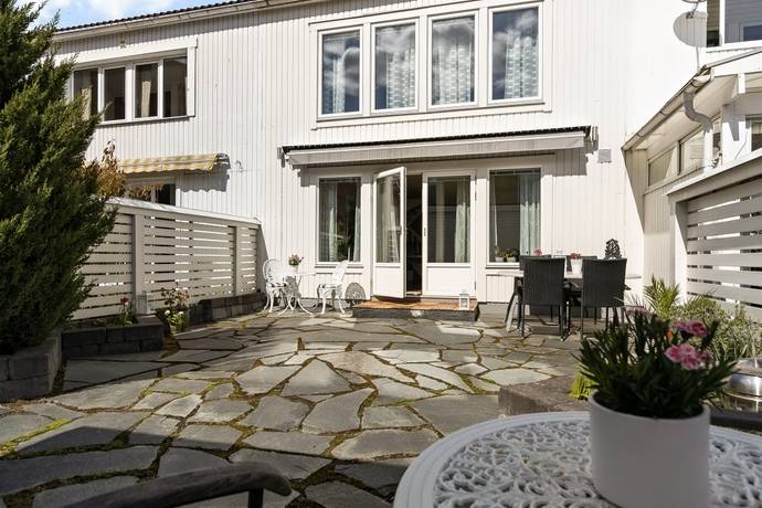 4 rum radhus på Hägnadsvägen 1B Centrum, Enköpings kommun - bild 3