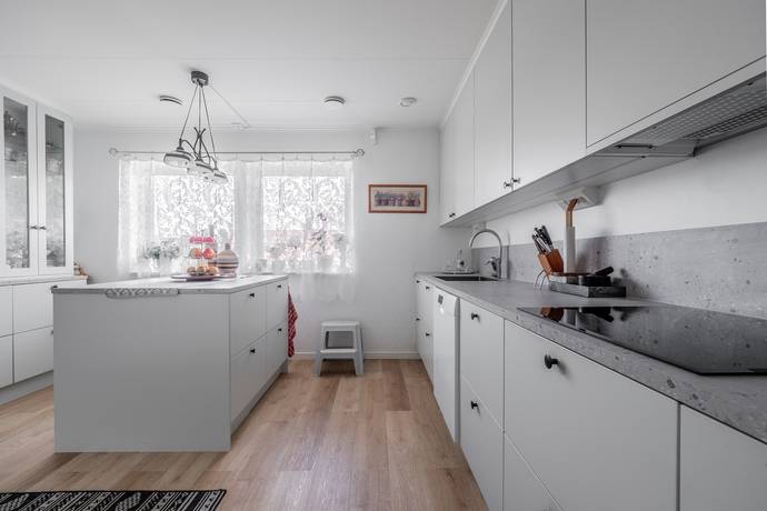 5 rum Villa på Taggbuskevägen 9 Västervik Västerviks kommun - bild 2