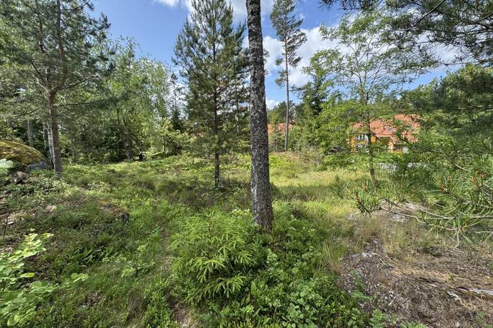 Tomt på Gamlebovägen 43 Salems kommun - bild 3
